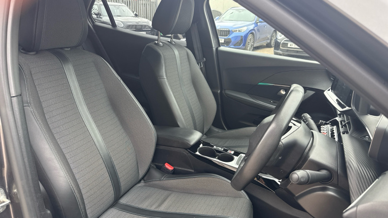Peugeot 2008 1.2 PureTech Allure Premium+ 5dr Petrol Estate